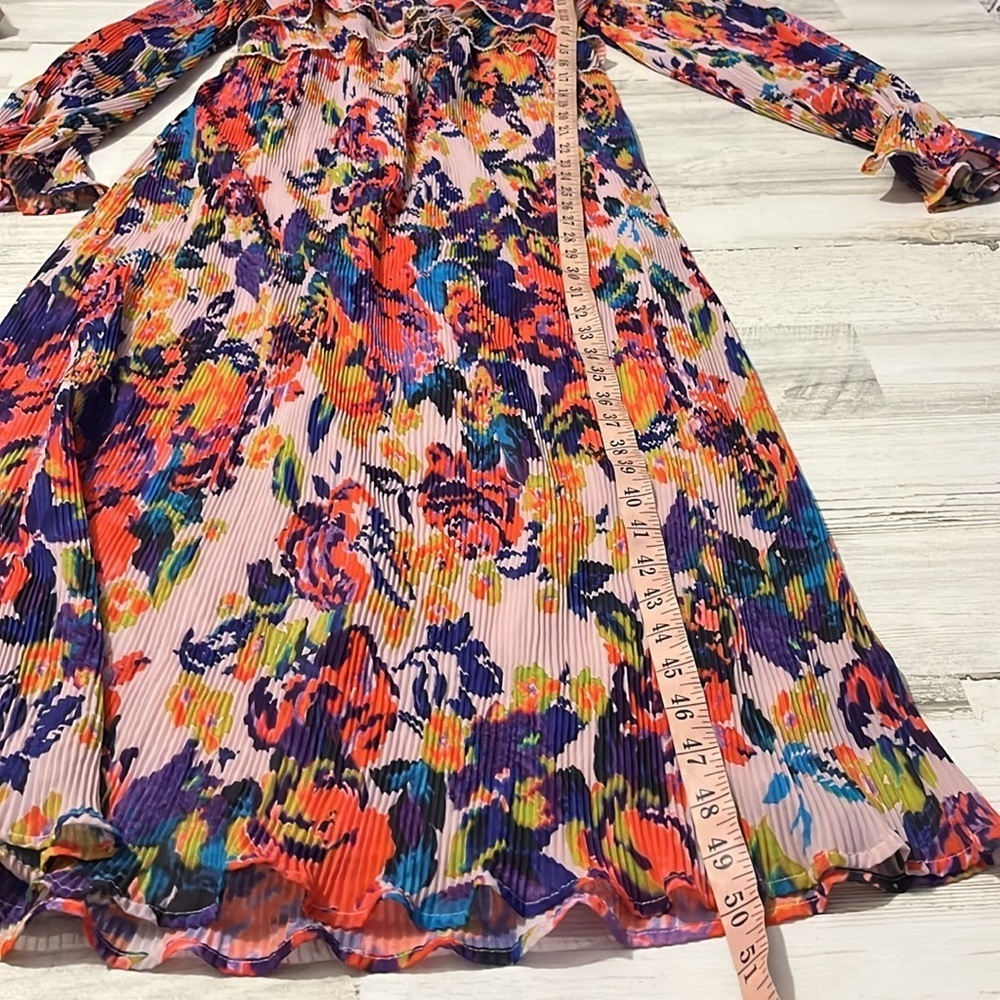 Nasty Gal Pleated Floral Maxi Dress Size 6. NWT - Picture 7 of 10